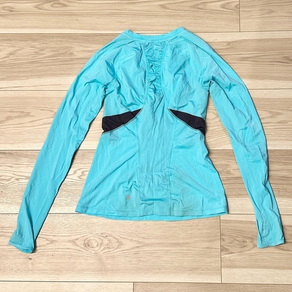 Lululemon Women's Blue Long Sleeve Top Shirt - Picture 2 of 5